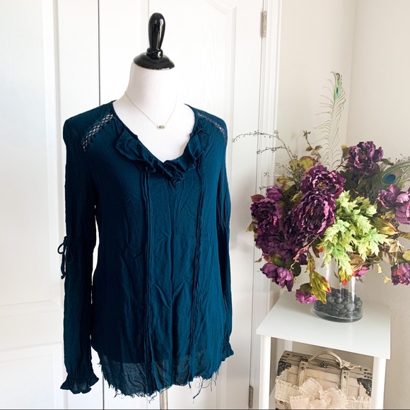 Free People Tops - Free People Raw Hem Peasant Top